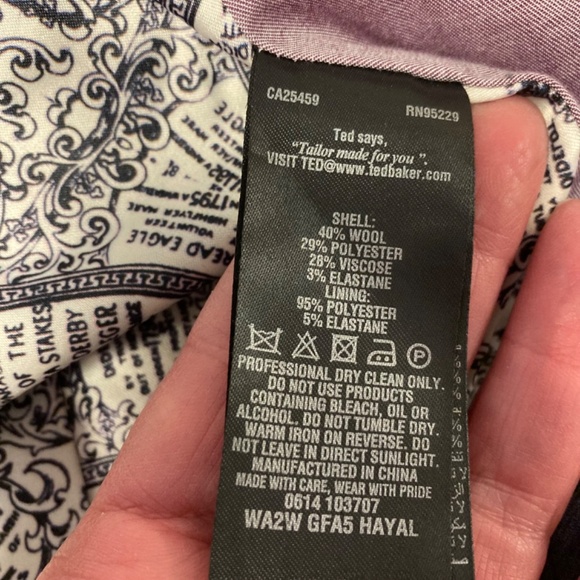 Ted Baker Blazer with Amazing Humorist Lining, Size 0 - Picture 14 of 15